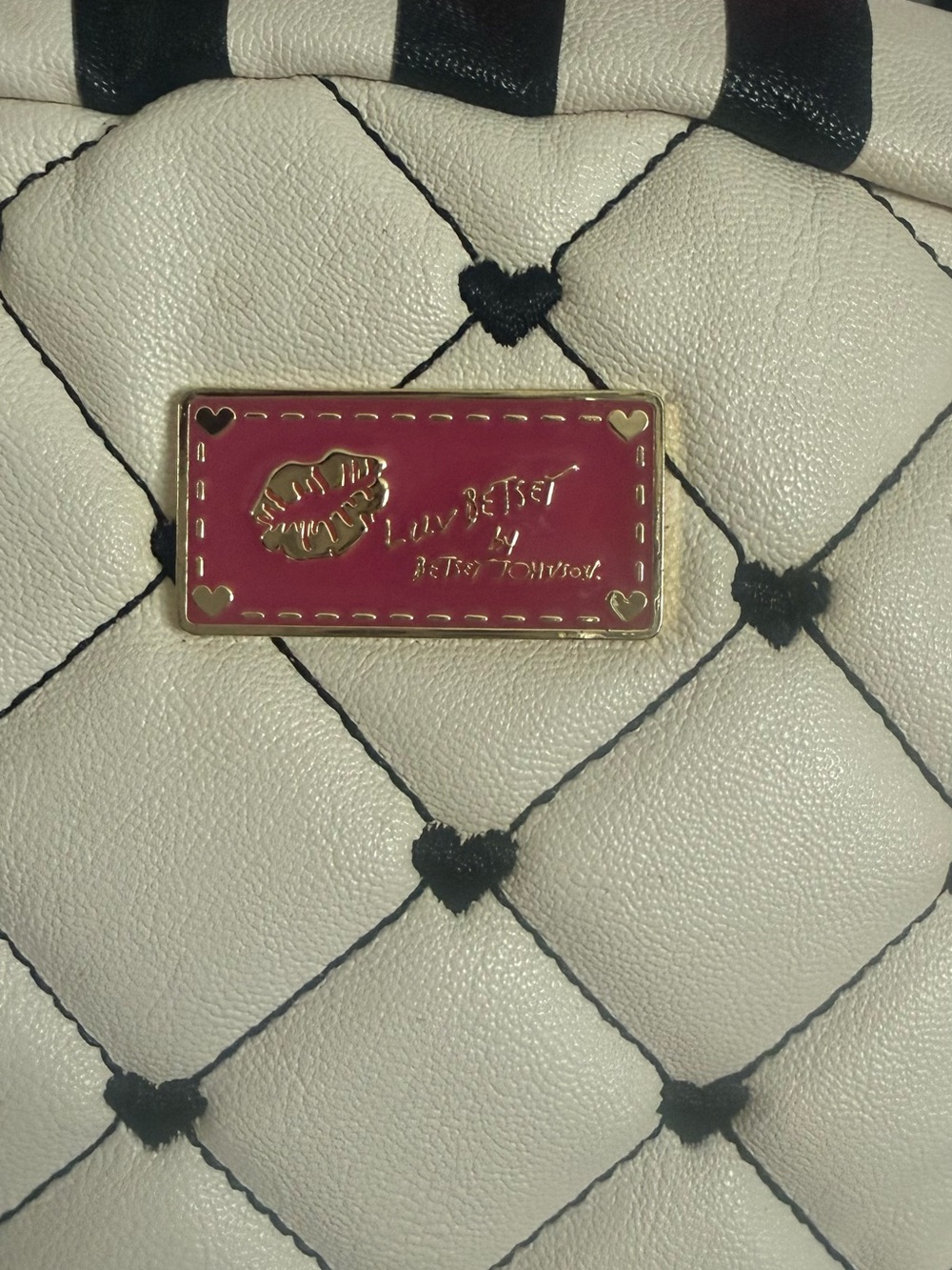 Betsy Johnson Small Quilted Backpack with Pink Accent - Casual Bag - Picture 4 of 11